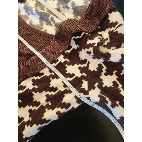 Alberto Makali geometric pattern sweater gold shimmer thread, removable half ta - Picture 5 of 6